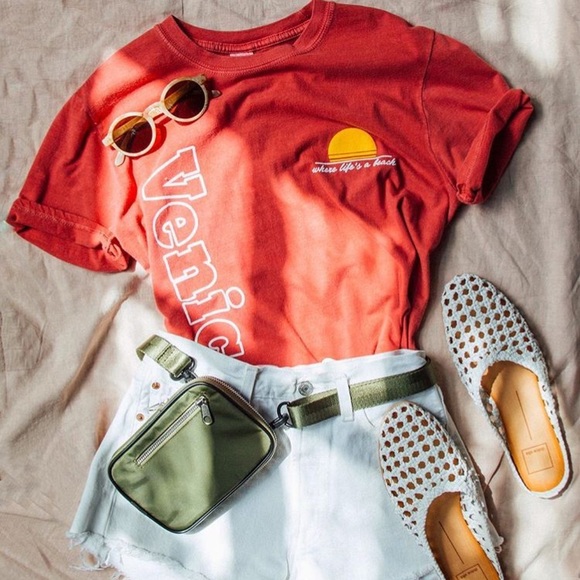 Little Summer Mystery Box!!⭐️🌻 - Picture 7 of 8